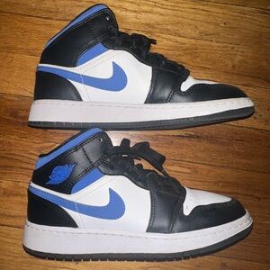 Black and White Nike Sneakers